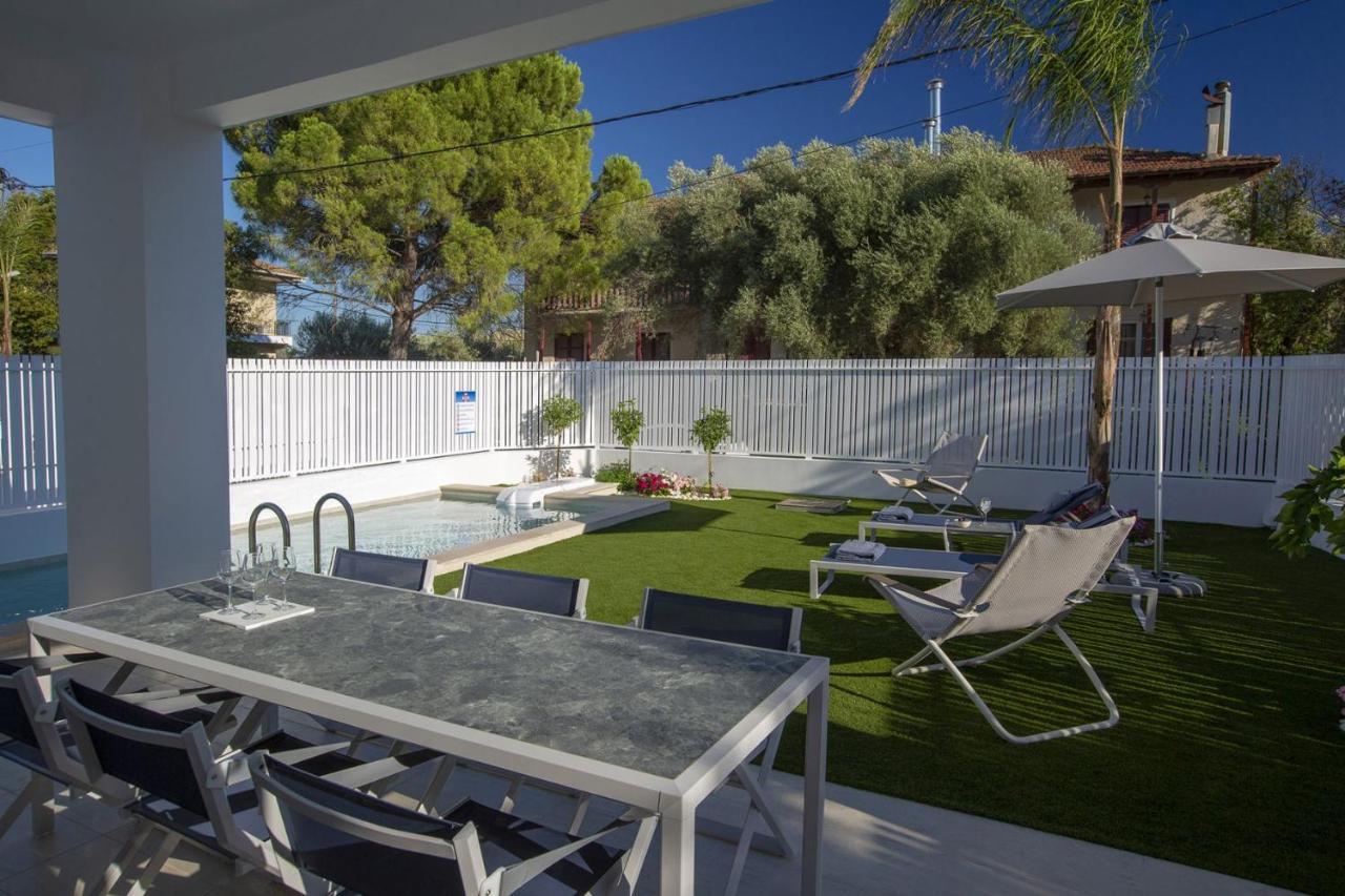 THE QUAD Luxury Villas Ligia Exterior foto