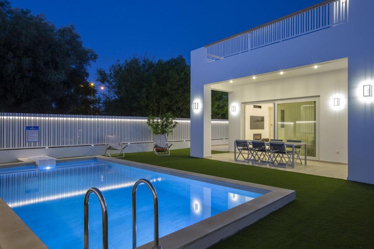 THE QUAD Luxury Villas Ligia Exterior foto