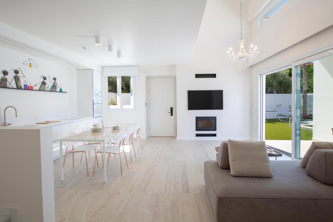THE QUAD Luxury Villas Ligia Exterior foto
